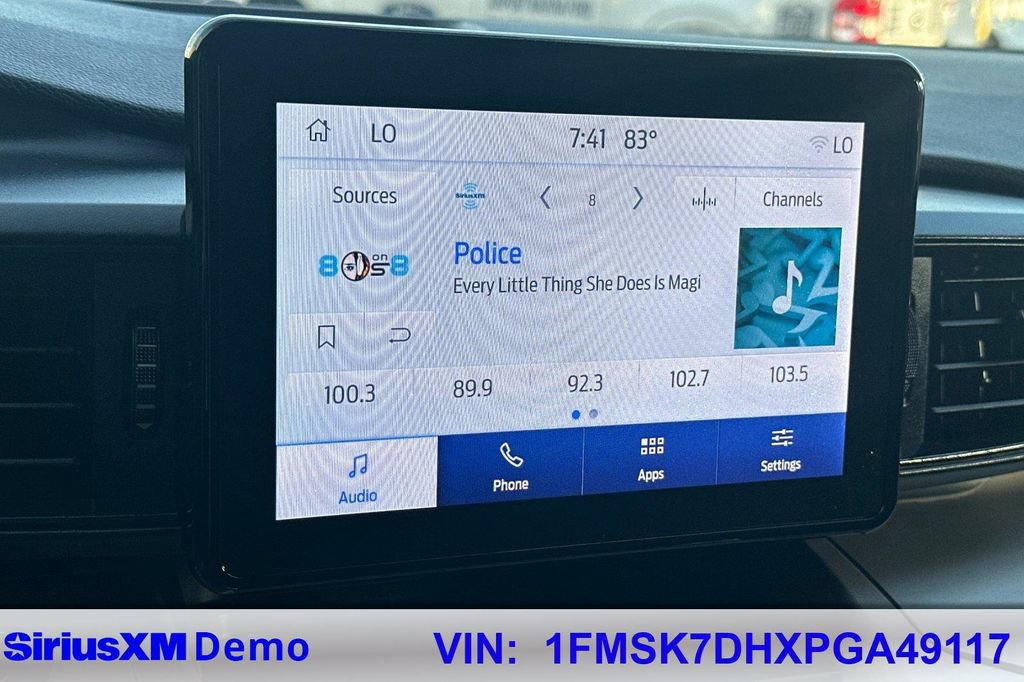 Certified 2023 Ford Explorer XLT image 32