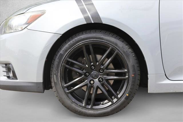 Used 2012 Scion tC FWD image 9