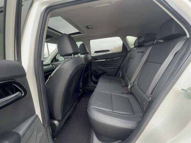Used 2023 Kia Seltos SX w/ SX Sunroof Package AWD/4WD image 22