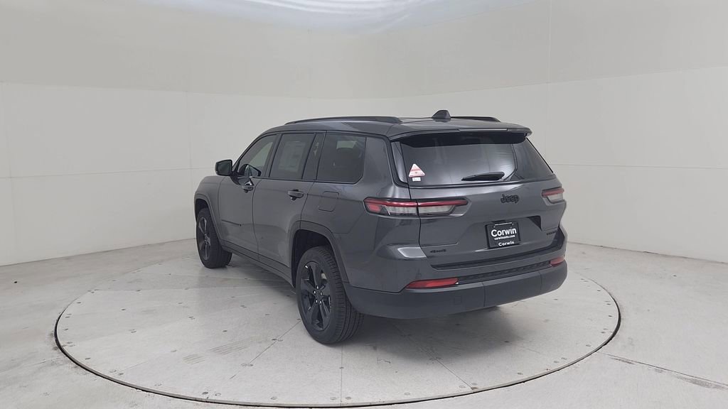 New 2025 Jeep Grand Cherokee L Limited w/ Black Appearance Package image 11