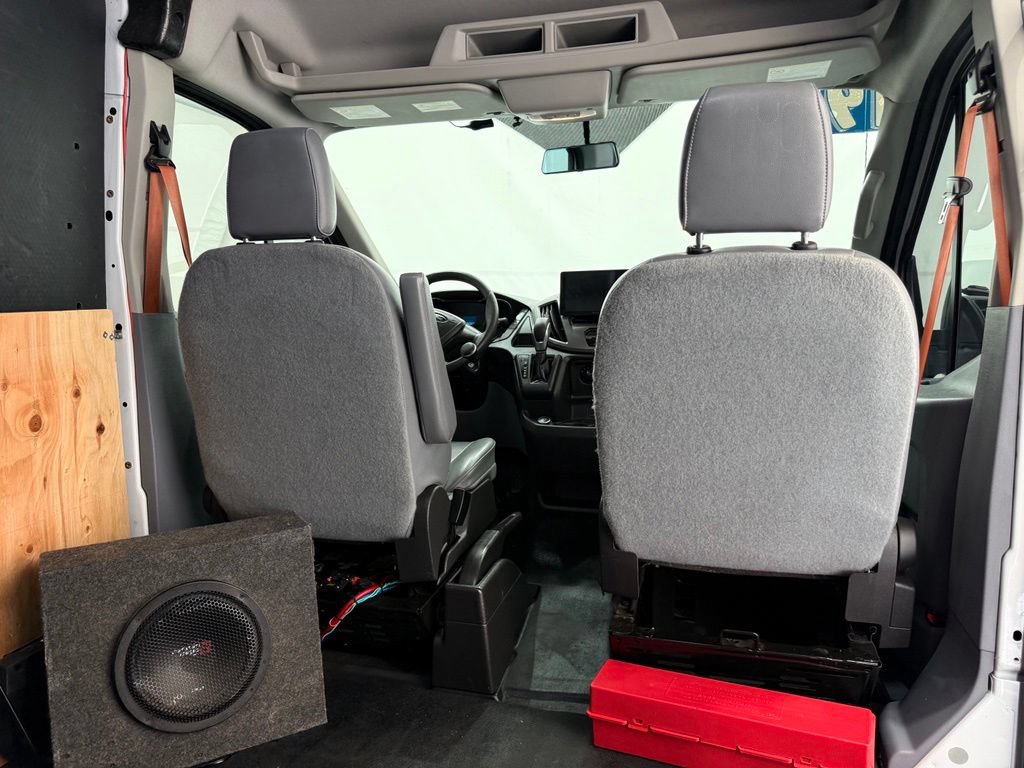 Used 2019 Ford Transit 150 148 Medium Roof RWD image 25
