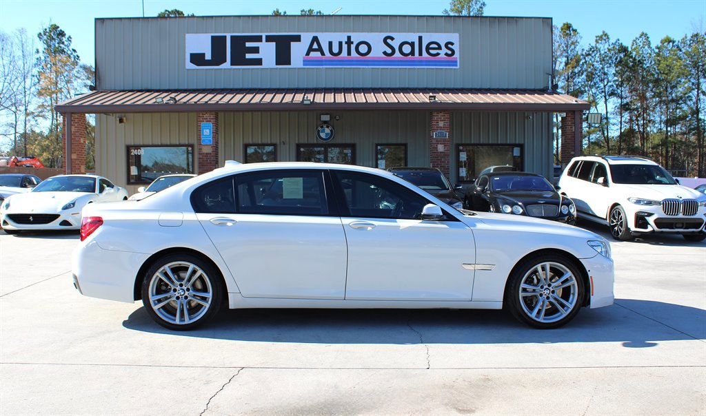 Used 2013 BMW 740Li image 8