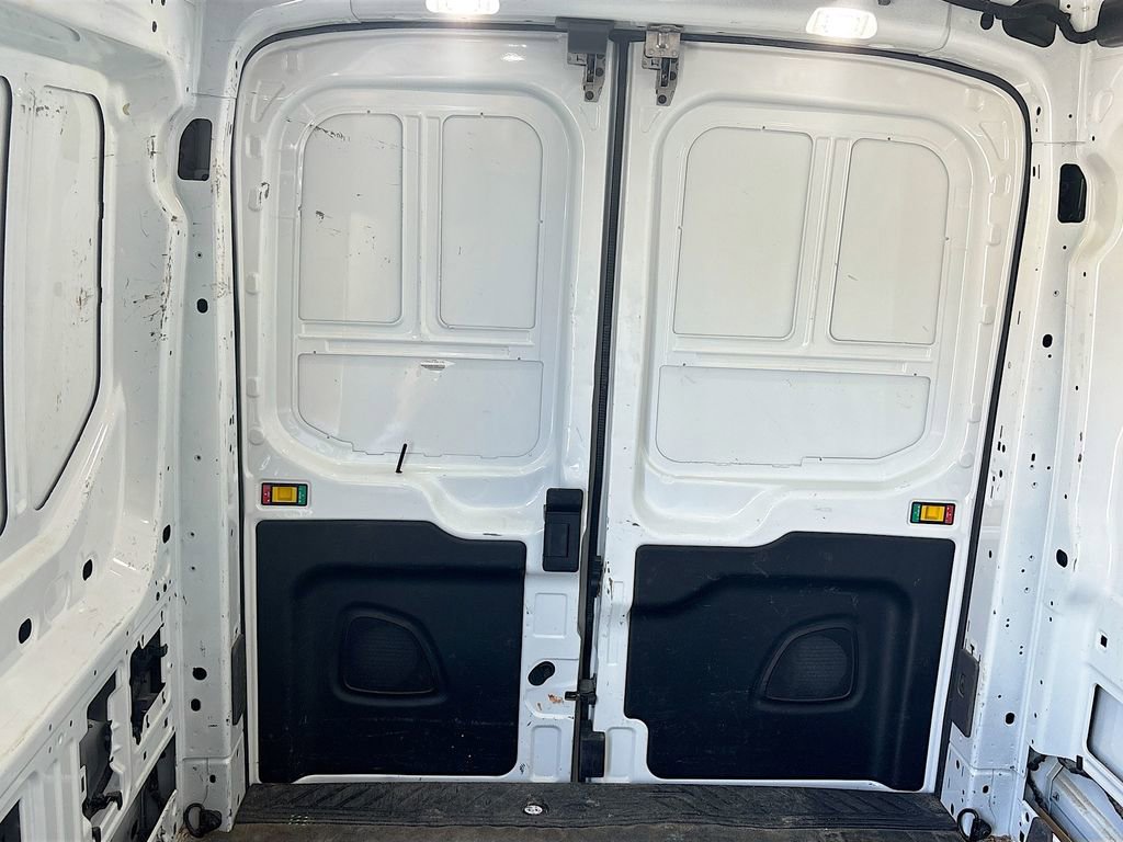 Used 2020 Ford Transit 250 Medium Roof image 16