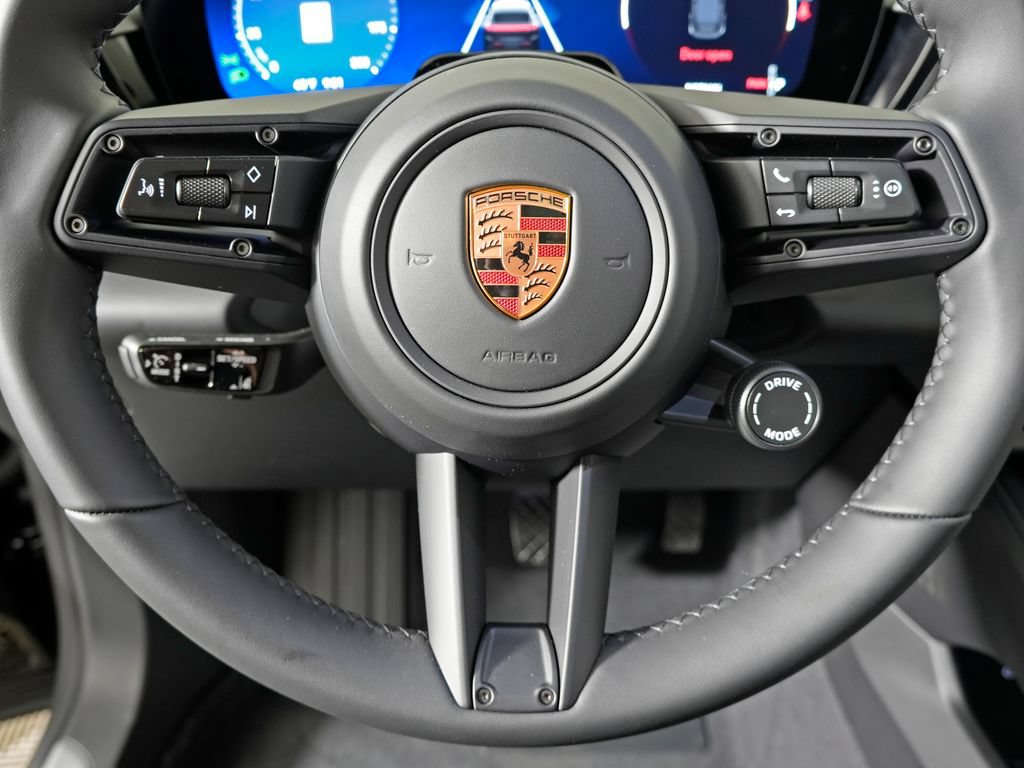 New 2026 Porsche Macan 4 Electric AWD/4WD image 22
