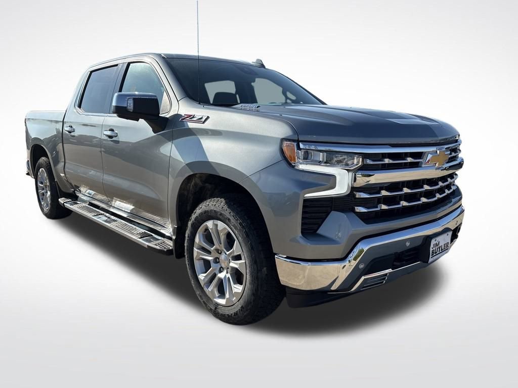 Used 2025 Chevrolet Silverado 1500 LTZ w/ LTZ Premium Package image 11