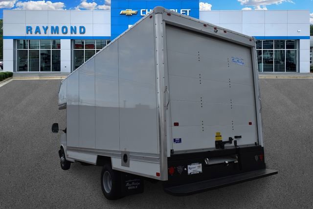 New 2025 Chevrolet Express 3500 w/ Power Convenience Package image 6