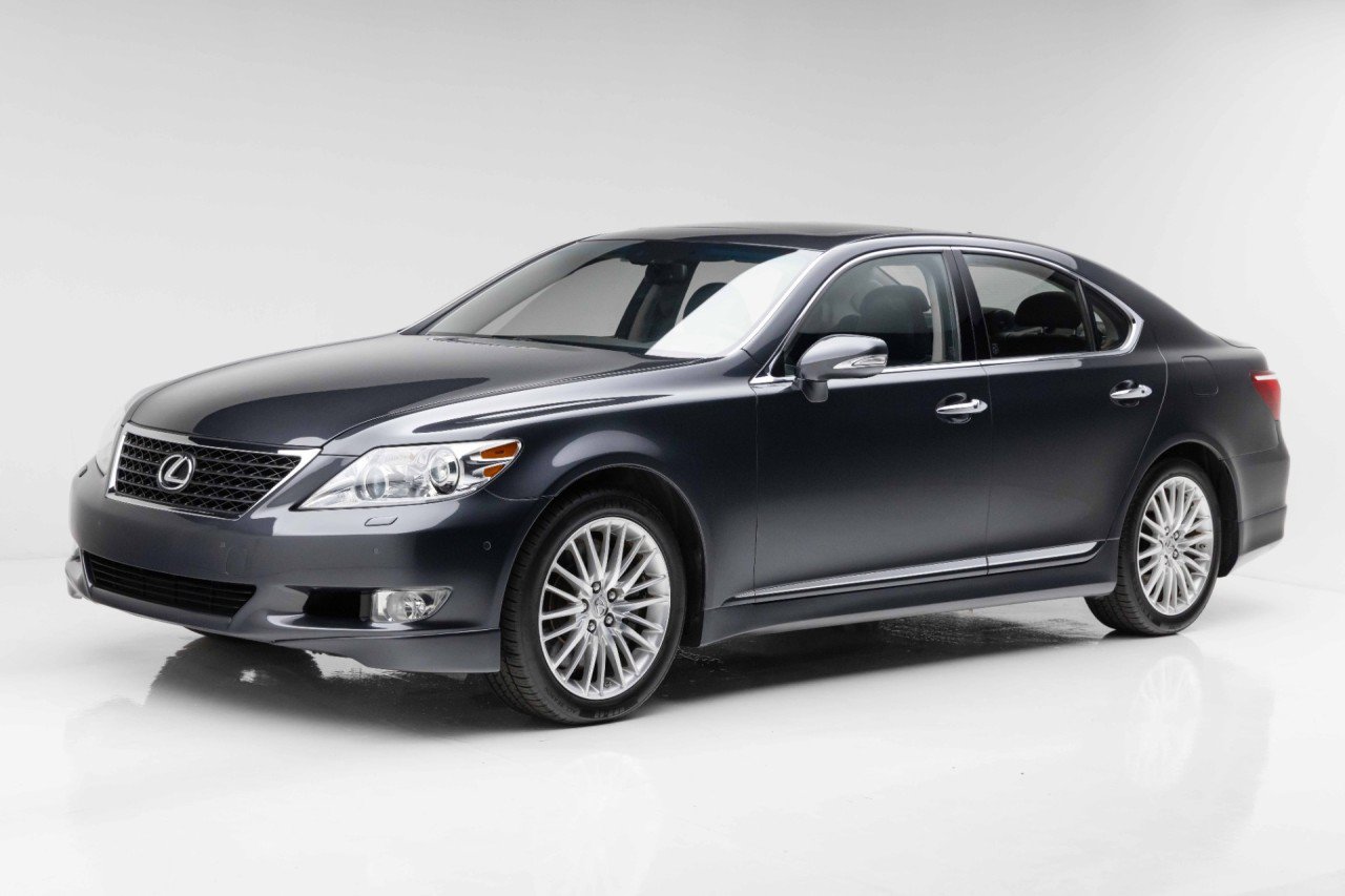 Used 2011 Lexus LS 460 w/ Sport Pkg RWD image 9