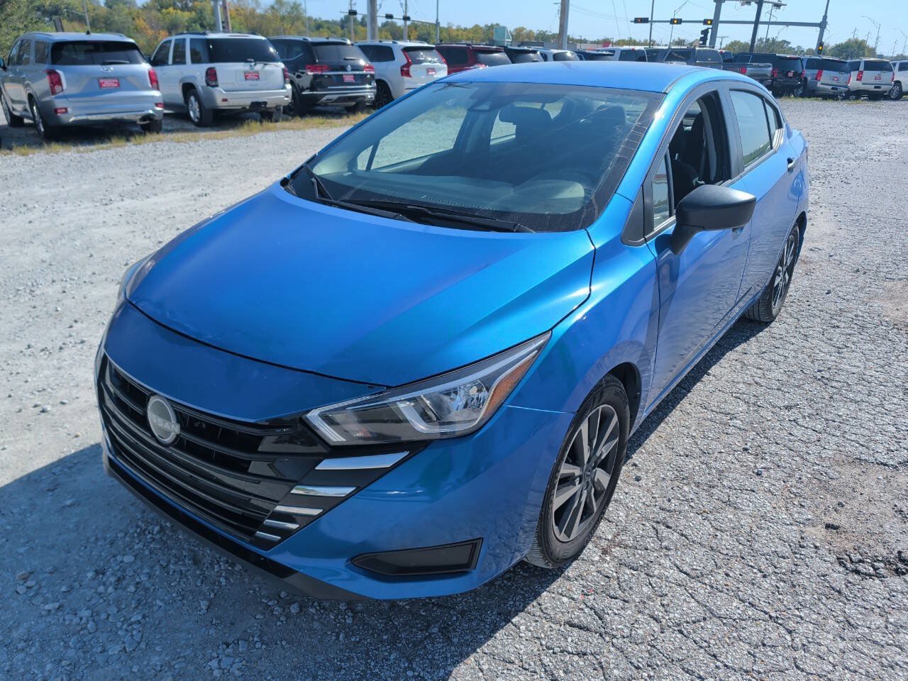 Used 2024 Nissan Versa S w/ S Plus Package FWD image 7