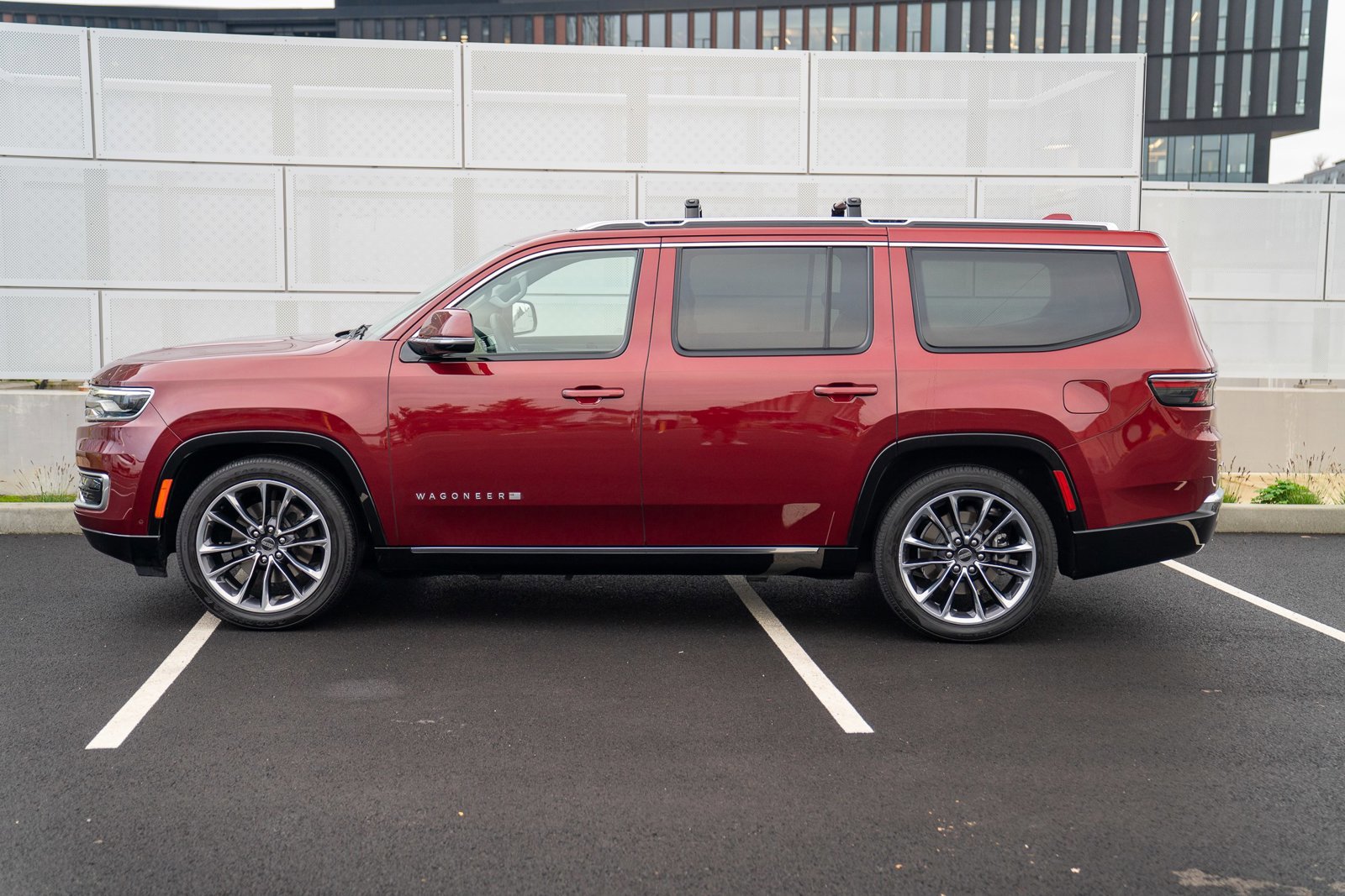 Used 2022 Jeep Wagoneer Series III w/ Premium Group I video 2