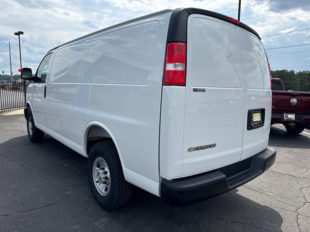 New 2025 Chevrolet Express 3500 w/ Driver Convenience Package RWD image 8