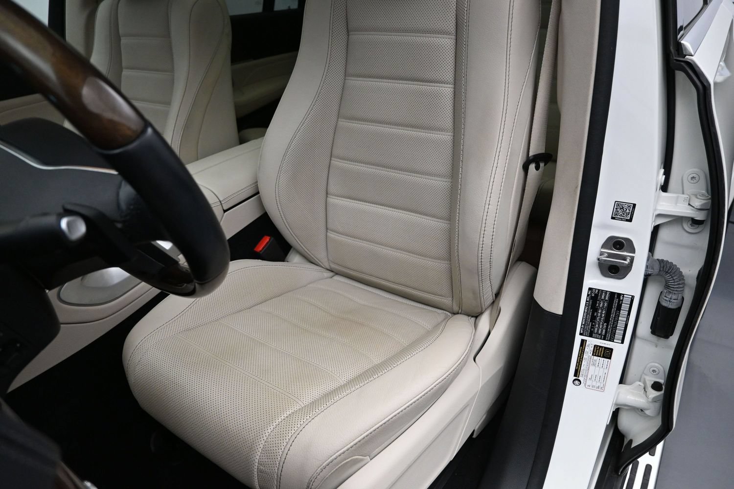 Used 2022 Mercedes-Benz GLS 450 4MATIC image 22