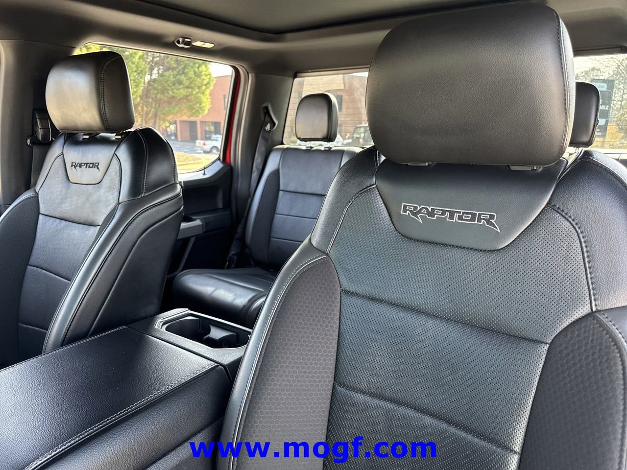 Used 2019 Ford F150 Raptor w/ Equipment Group 802A Luxury image 27