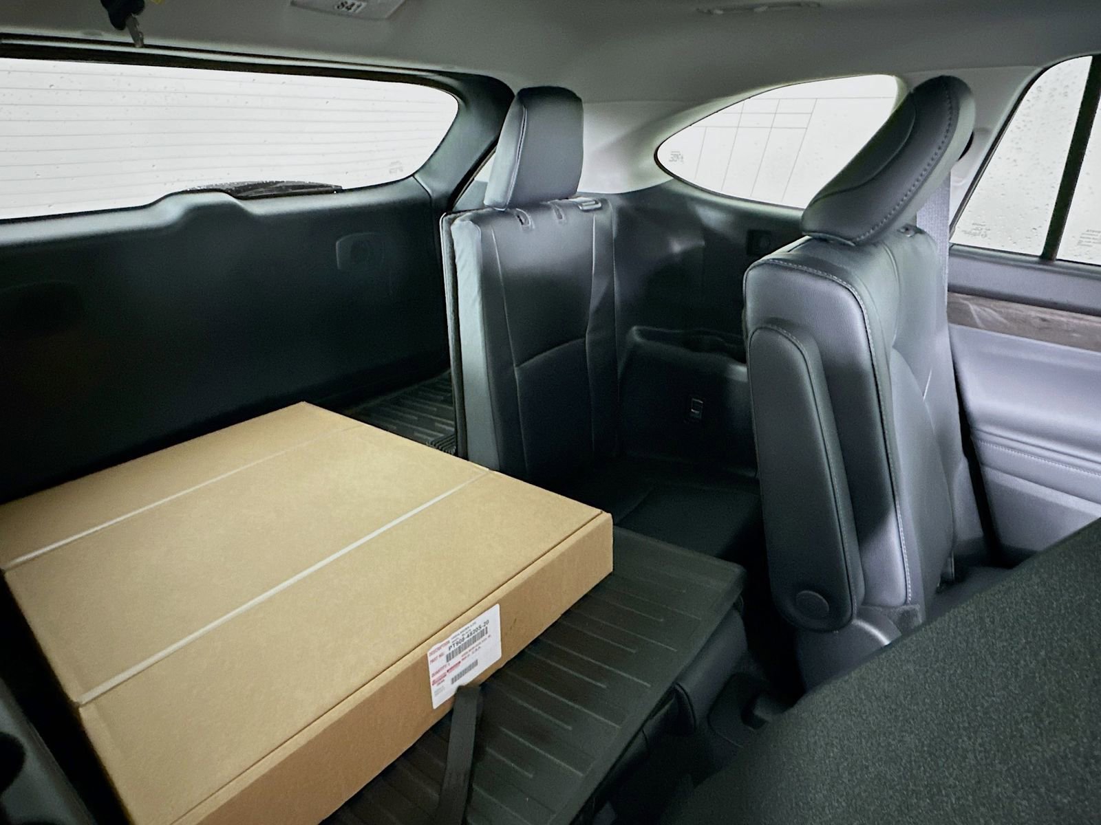 New 2026 Toyota Highlander Platinum image 29