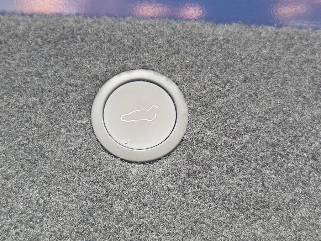 Used 2022 Tesla Model X Plaid AWD/4WD image 28