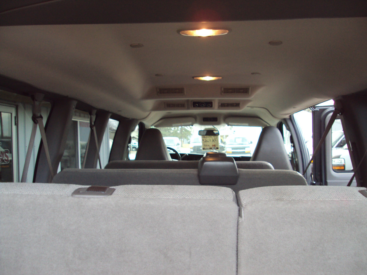 Used 2017 Chevrolet Express 2500 LS image 9