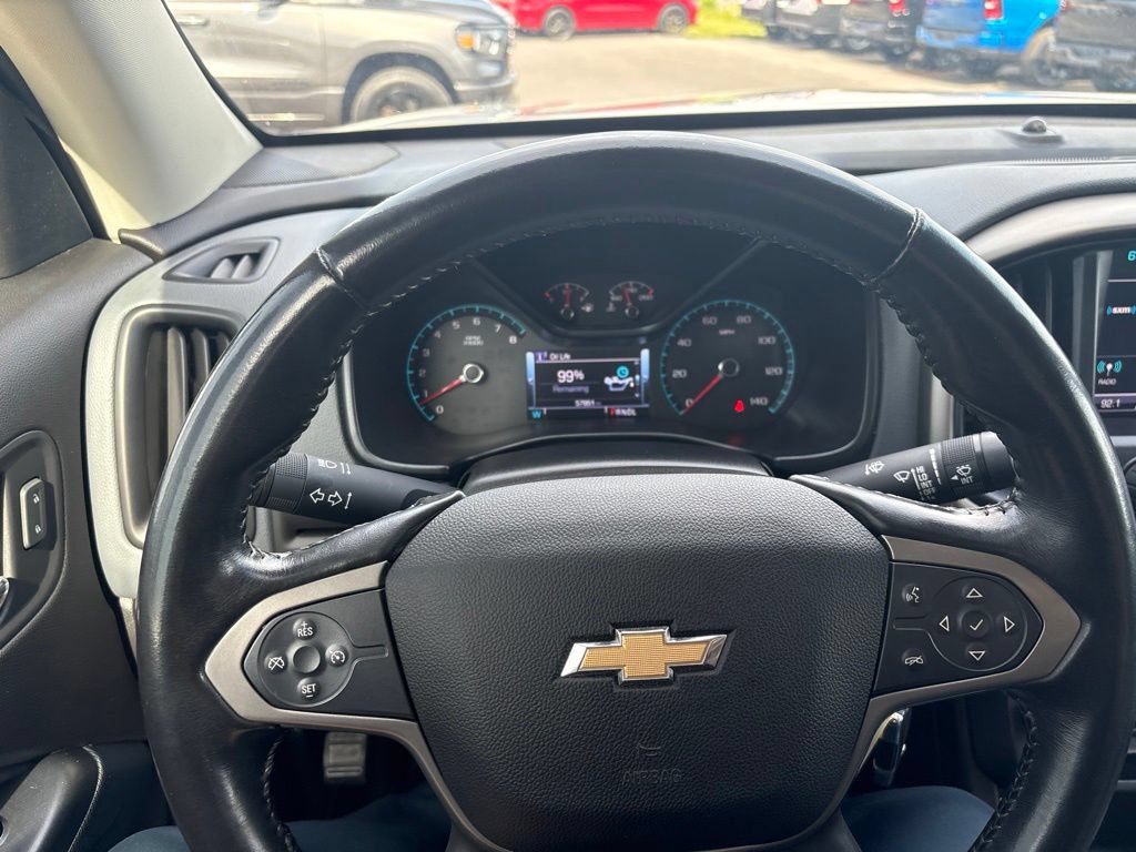 Used 2017 Chevrolet Colorado Z71 AWD/4WD image 21