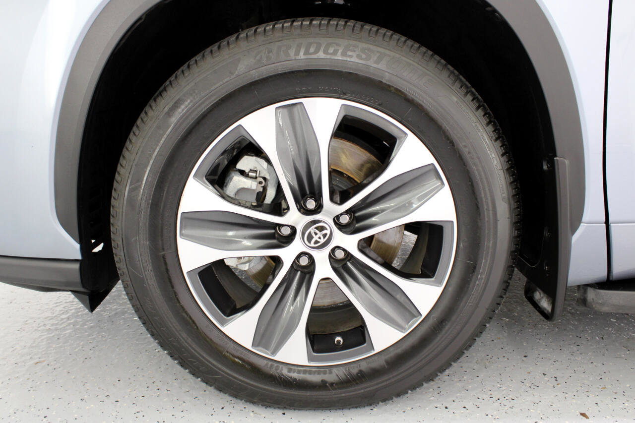 Used 2021 Toyota Highlander XLE image 86