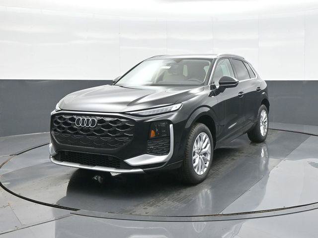 Used 2026 Audi Q3 quattro 2.0T w/ Driver Assistance Package AWD/4WD image 3