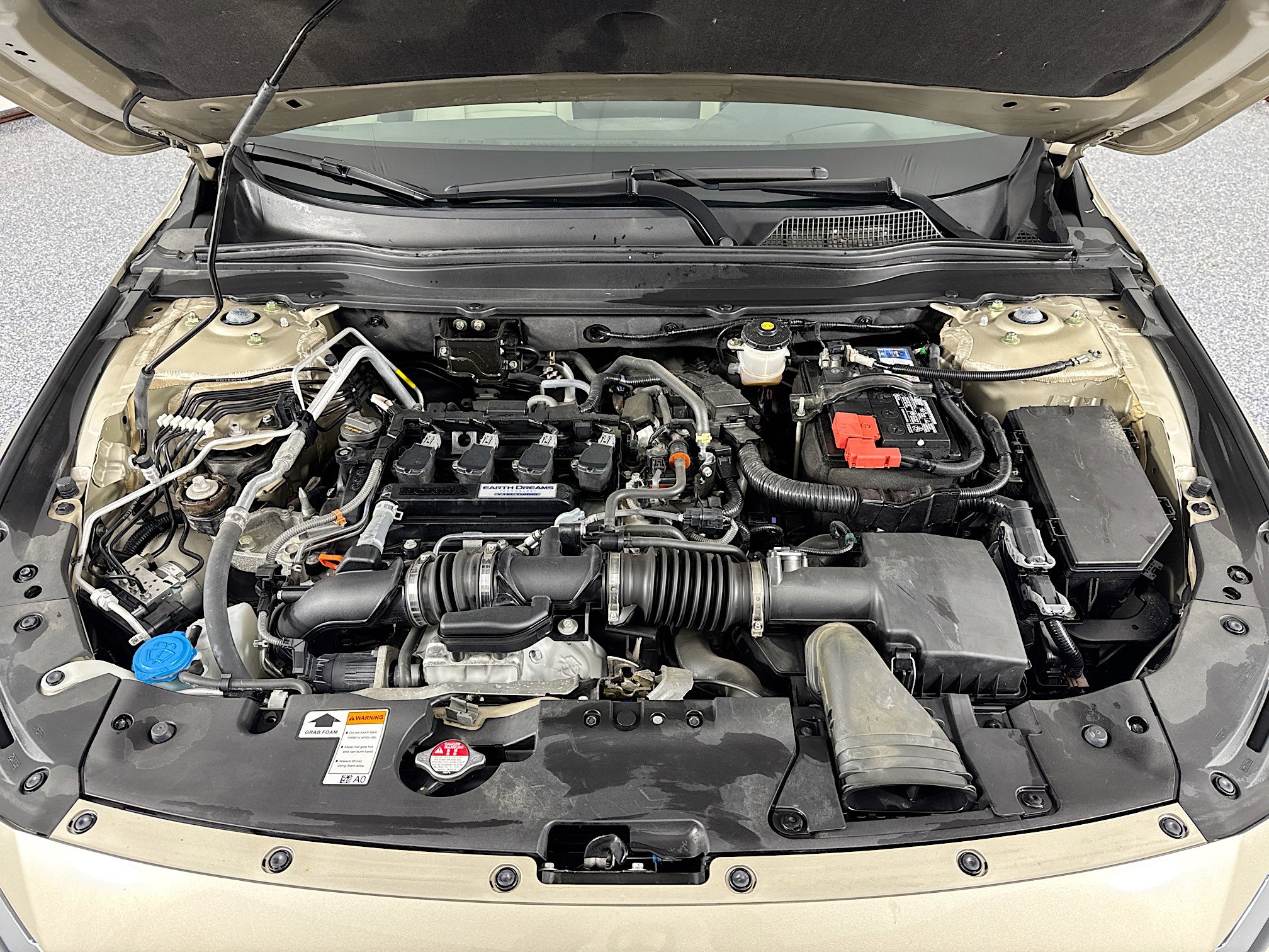 Certified 2018 Honda Accord Touring image 31