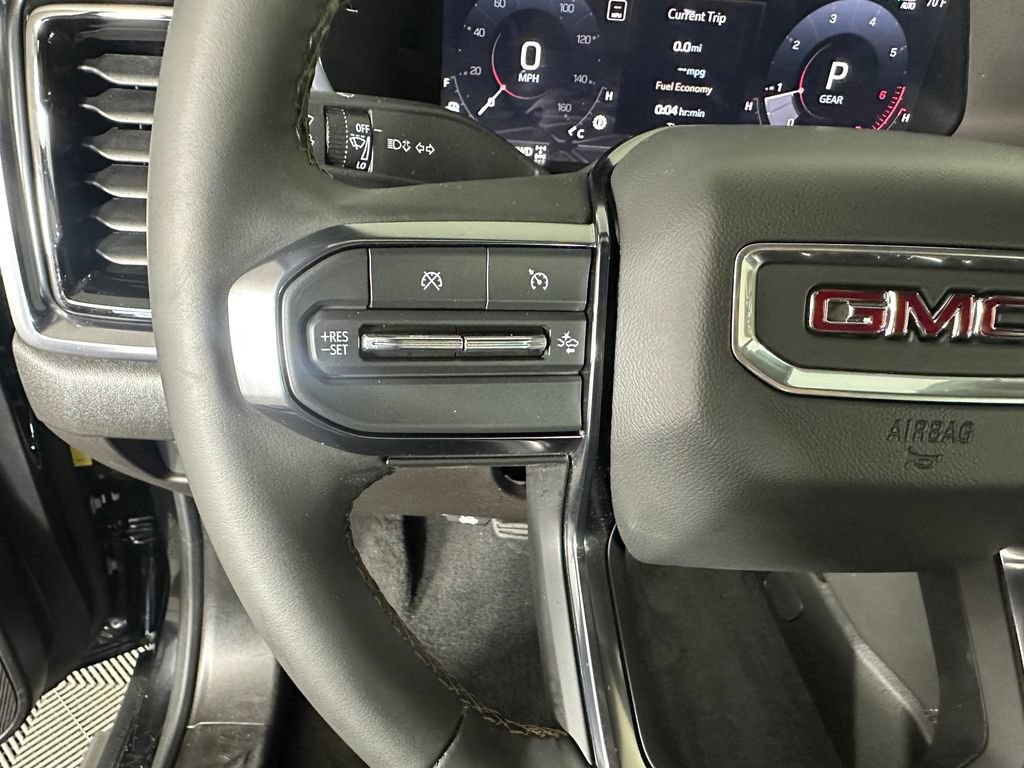 Used 2025 GMC Canyon AT4 AWD/4WD image 14