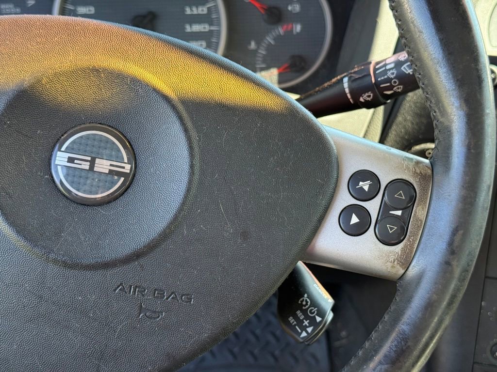 Used 2004 Pontiac Grand Prix GT2 w/ Leather Trim Pkg image 15