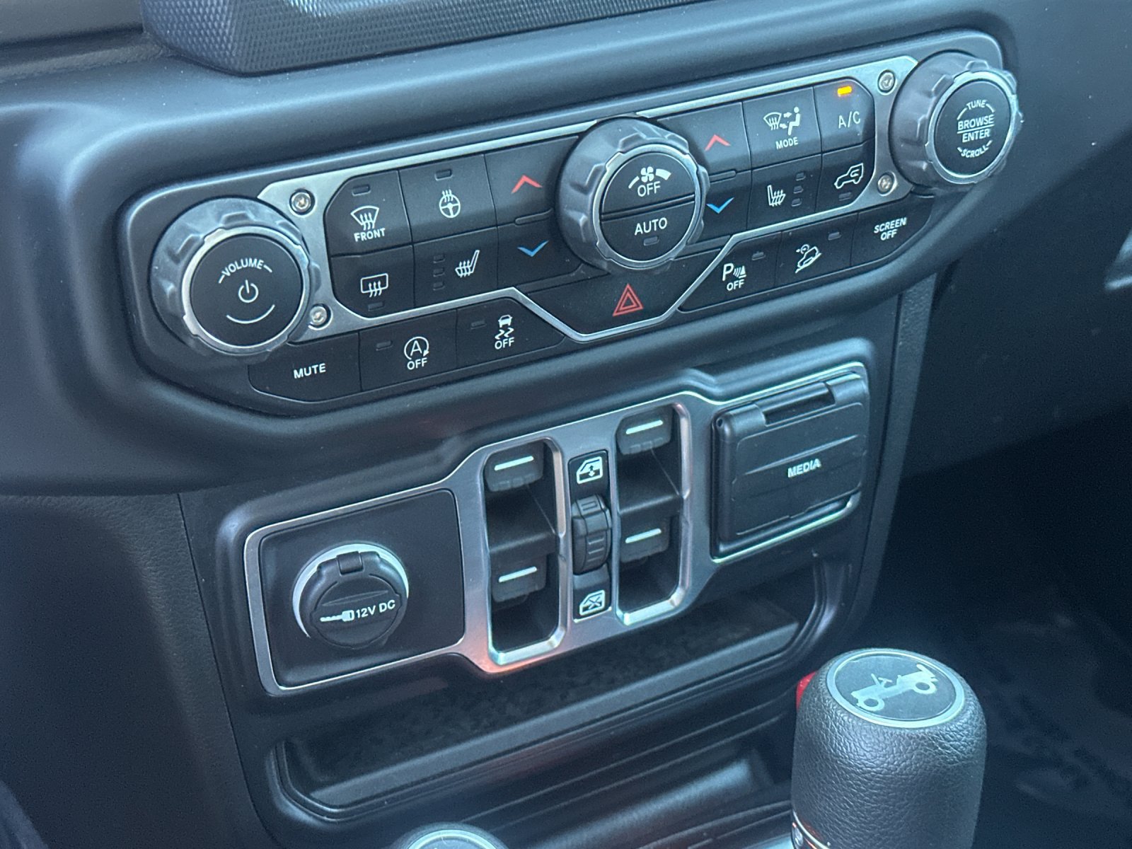 Used 2020 Jeep Wrangler Unlimited Sport S AWD/4WD image 21