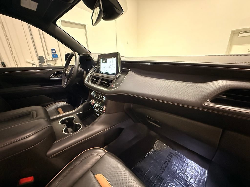 Used 2024 GMC Yukon AT4 w/ AT4 Premium Plus Package AWD/4WD image 36