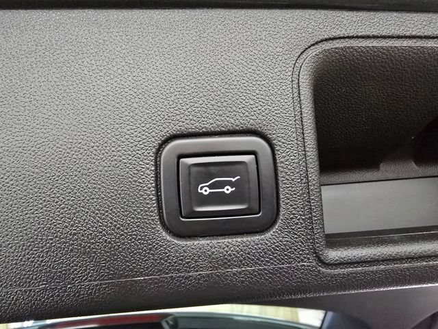 Used 2021 GMC Terrain SLT w/ LPO, Floor Liner Package AWD/4WD image 35