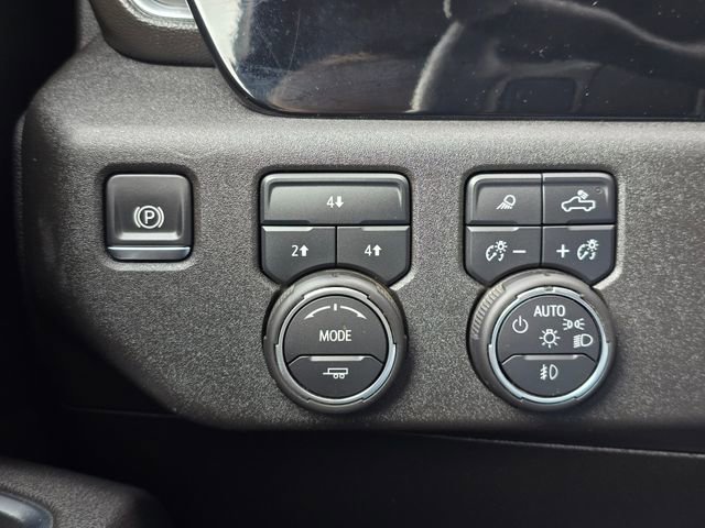 Certified 2025 Chevrolet Silverado 2500 LT w/ Safety Package AWD/4WD image 38