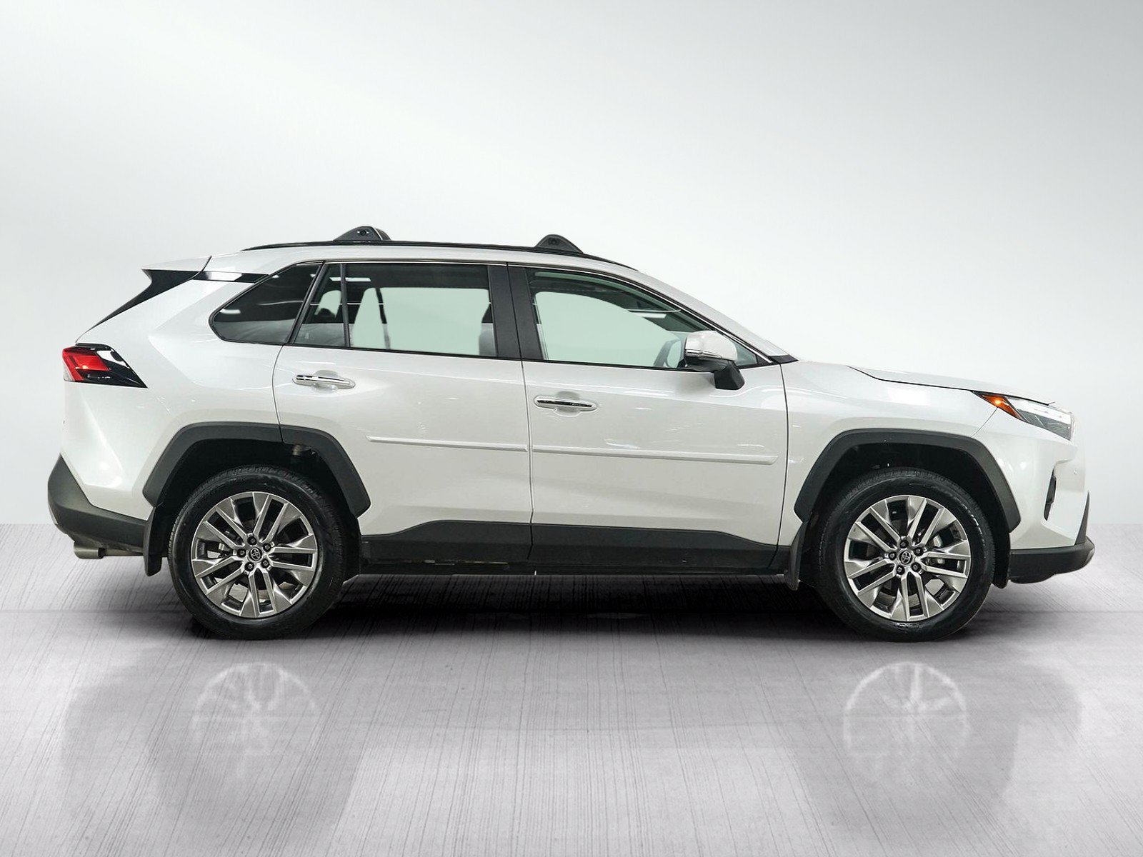 Used 2024 Toyota RAV4 Limited w/ Weather Package AWD/4WD image 6