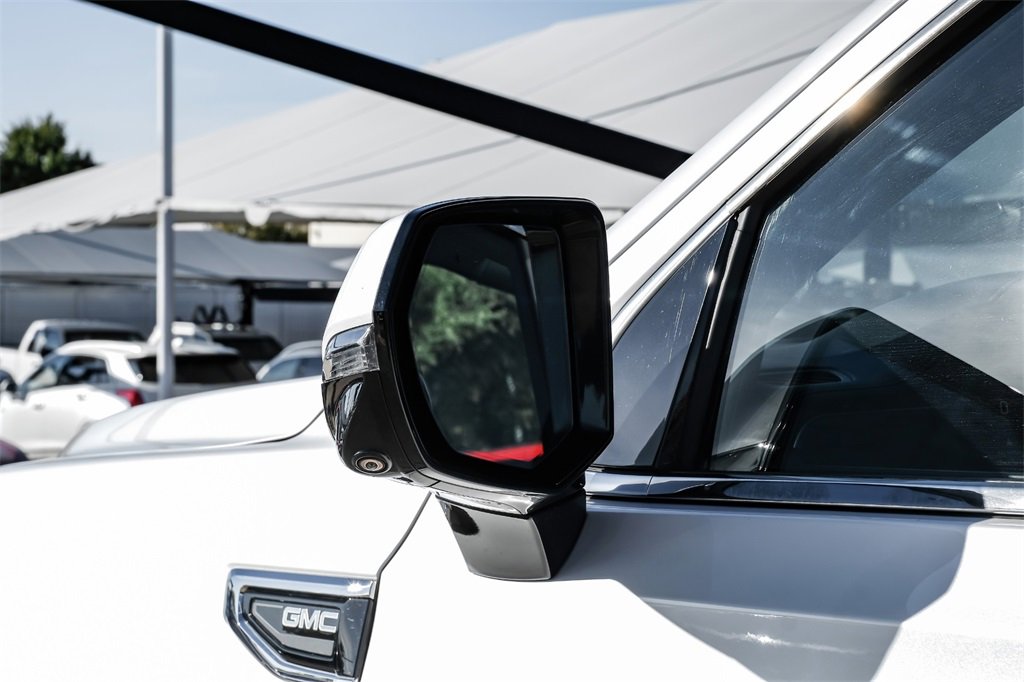 Used 2022 GMC Yukon XL SLT image 43