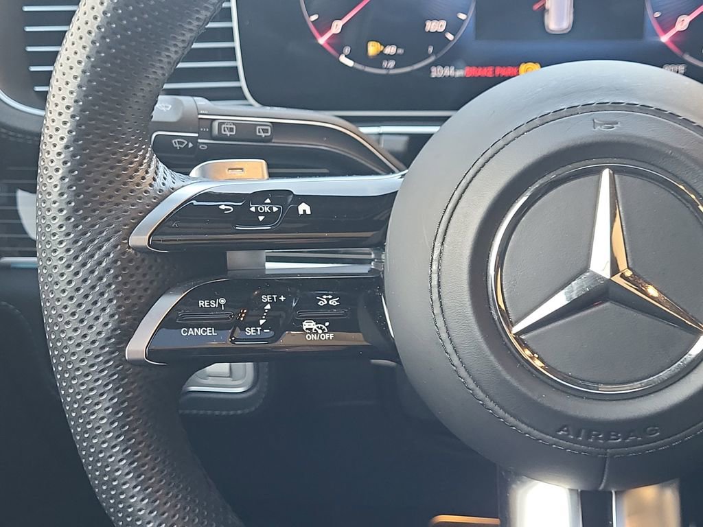 Used 2024 Mercedes-Benz GLS 450 4MATIC image 26