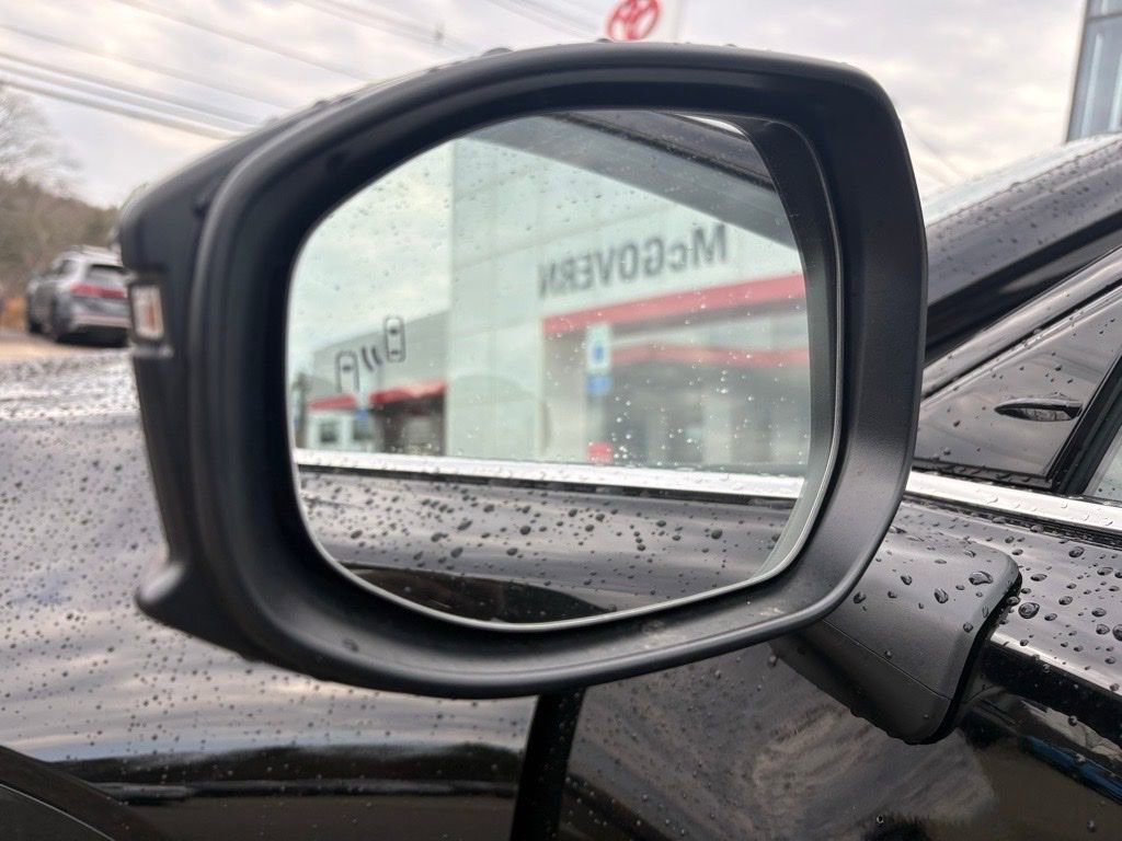 New 2026 Toyota Crown Signia image 17