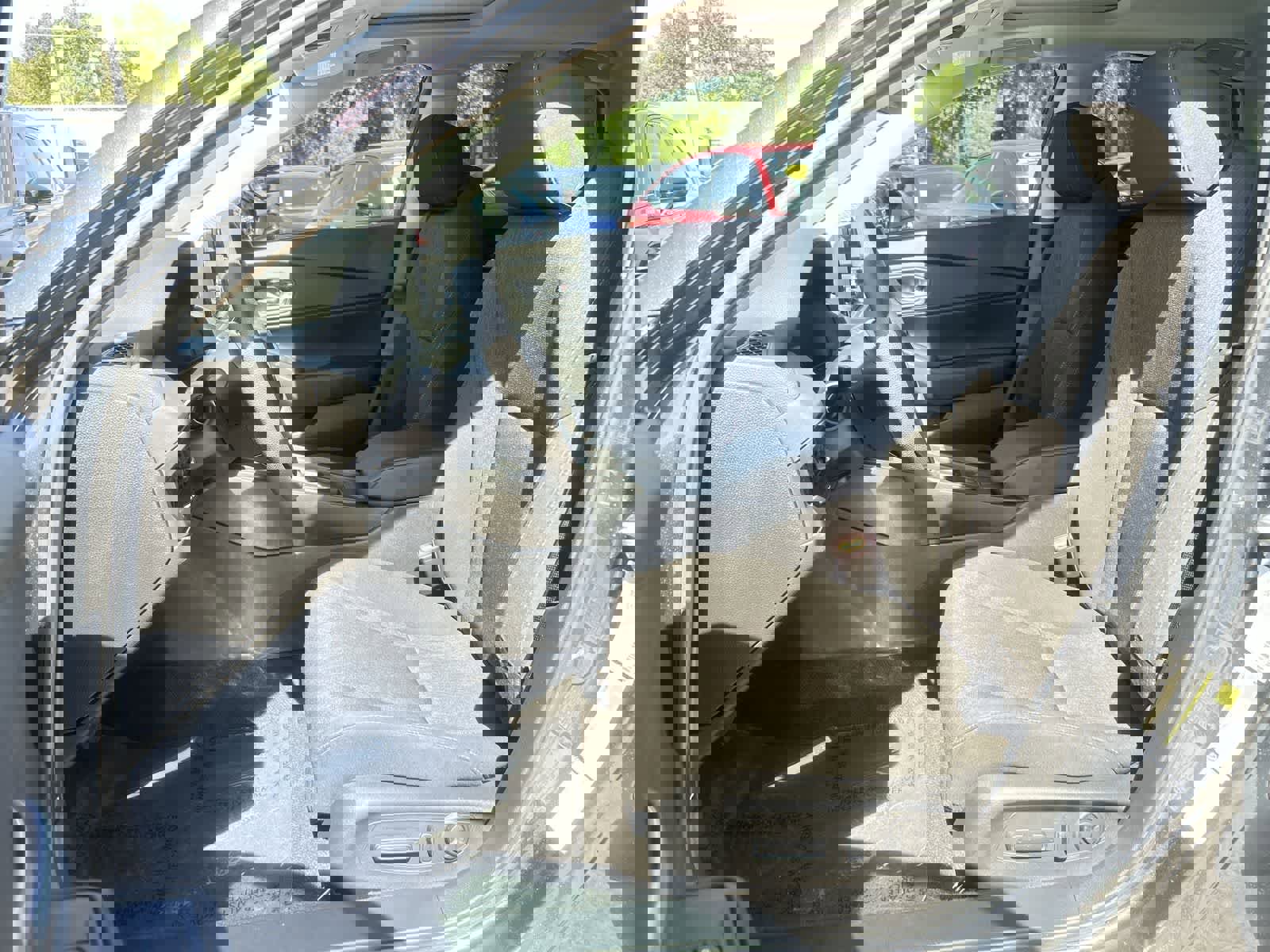 Used 2024 Honda Accord EX image 11