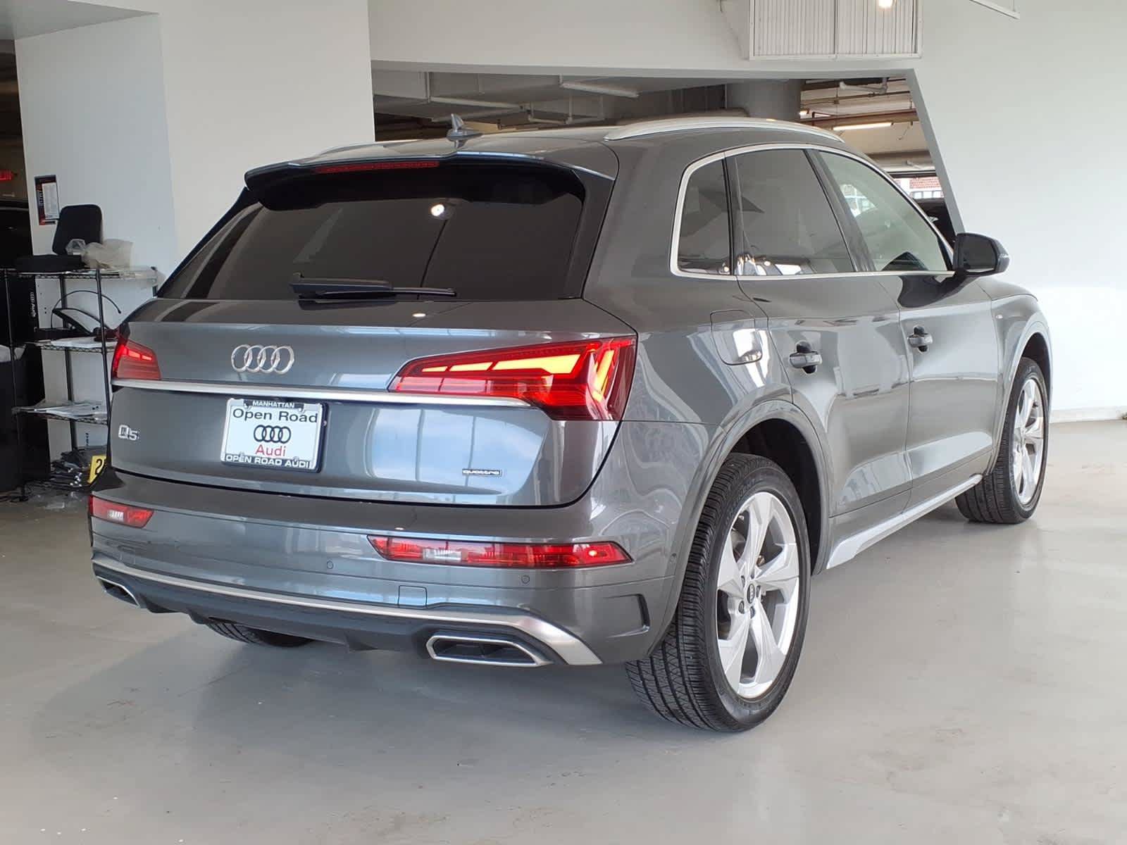 Used 2023 Audi Q5 2.0T Prestige w/ Prestige Package AWD/4WD image 4