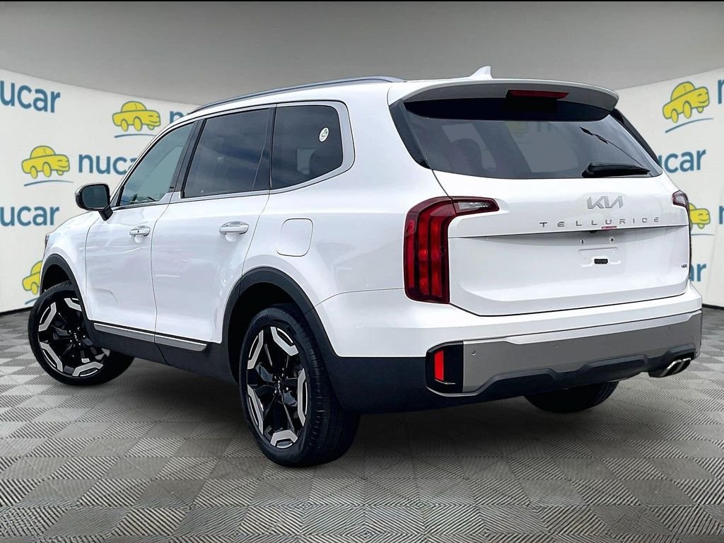 Used 2024 Kia Telluride S AWD/4WD image 4