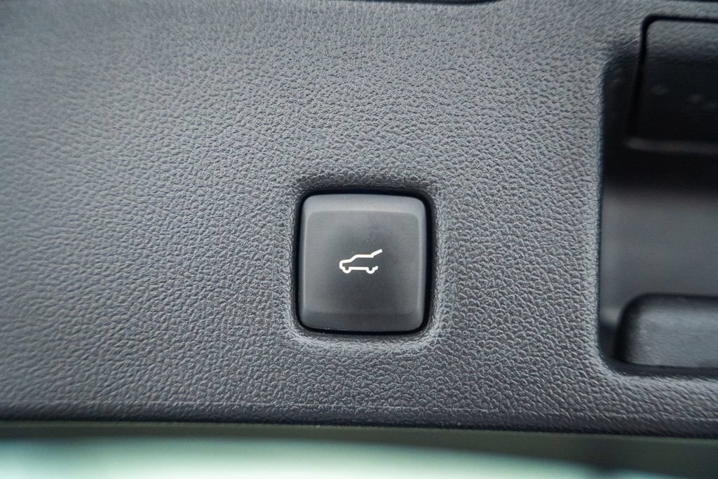 Certified 2024 Ford Escape ST-Line w/ Tech Pack #1 FWD image 11