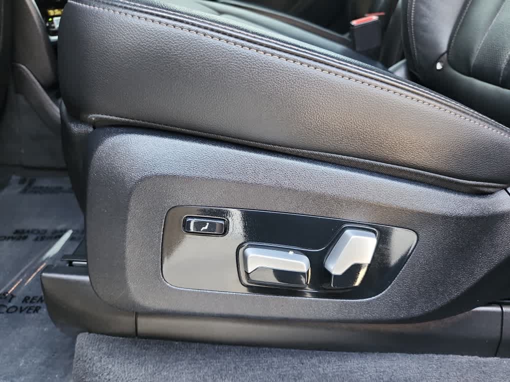 Used 2022 BMW X7 M50i AWD/4WD image 24