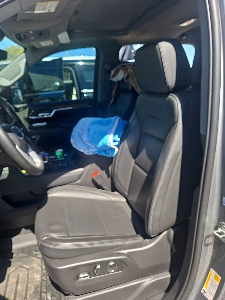 Used 2024 GMC Sierra 1500 Denali w/ Denali Reserve Package image 6