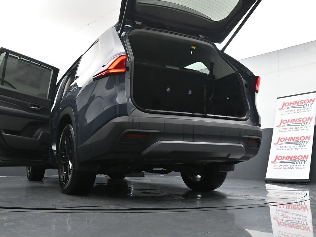 Used 2025 Toyota Grand Highlander AWD Hybrid image 47