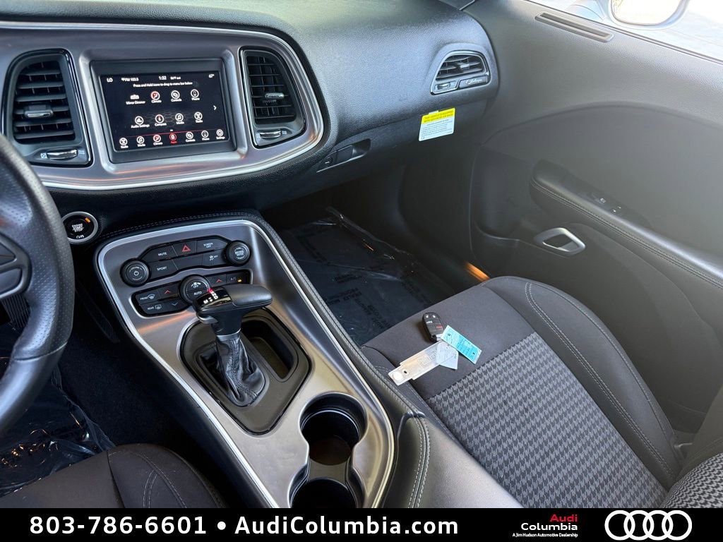 Used 2021 Dodge Challenger SXT w/ Blacktop Package image 28
