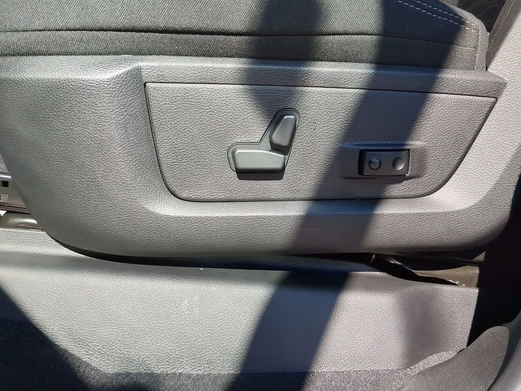 New 2026 RAM 2500 Big Horn image 12