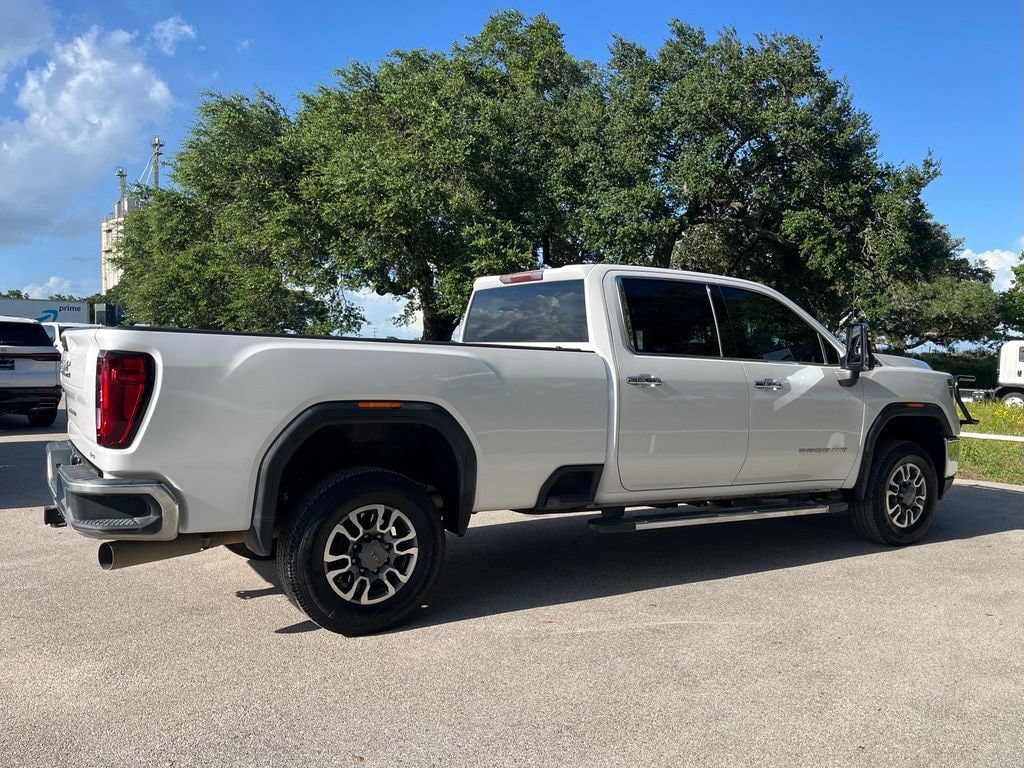Used 2022 GMC Sierra 3500 SLT RWD image 5