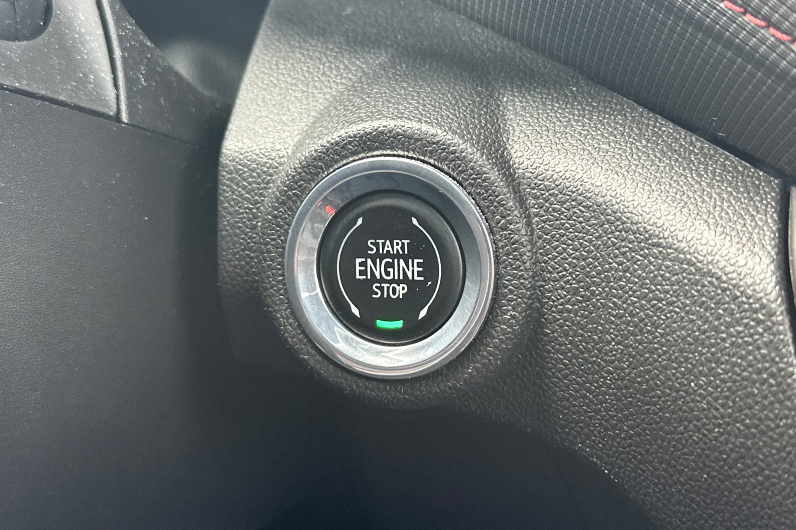 Used 2022 Chevrolet TrailBlazer RS FWD image 22