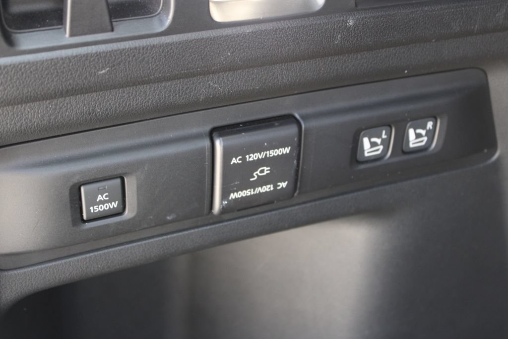 Used 2025 MAZDA CX-70 Plug-In Hybrid w/ Premium Plus AWD/4WD image 11