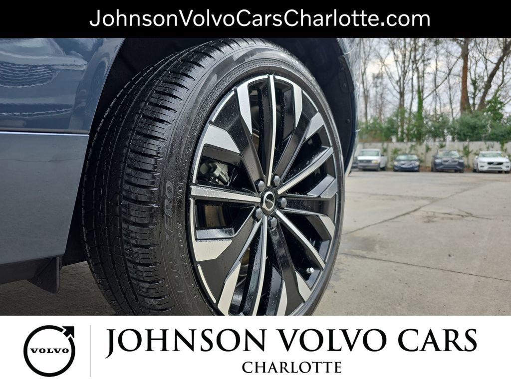 New 2026 Volvo XC60 T8 Ultra w/ Protection Package Premier image 36