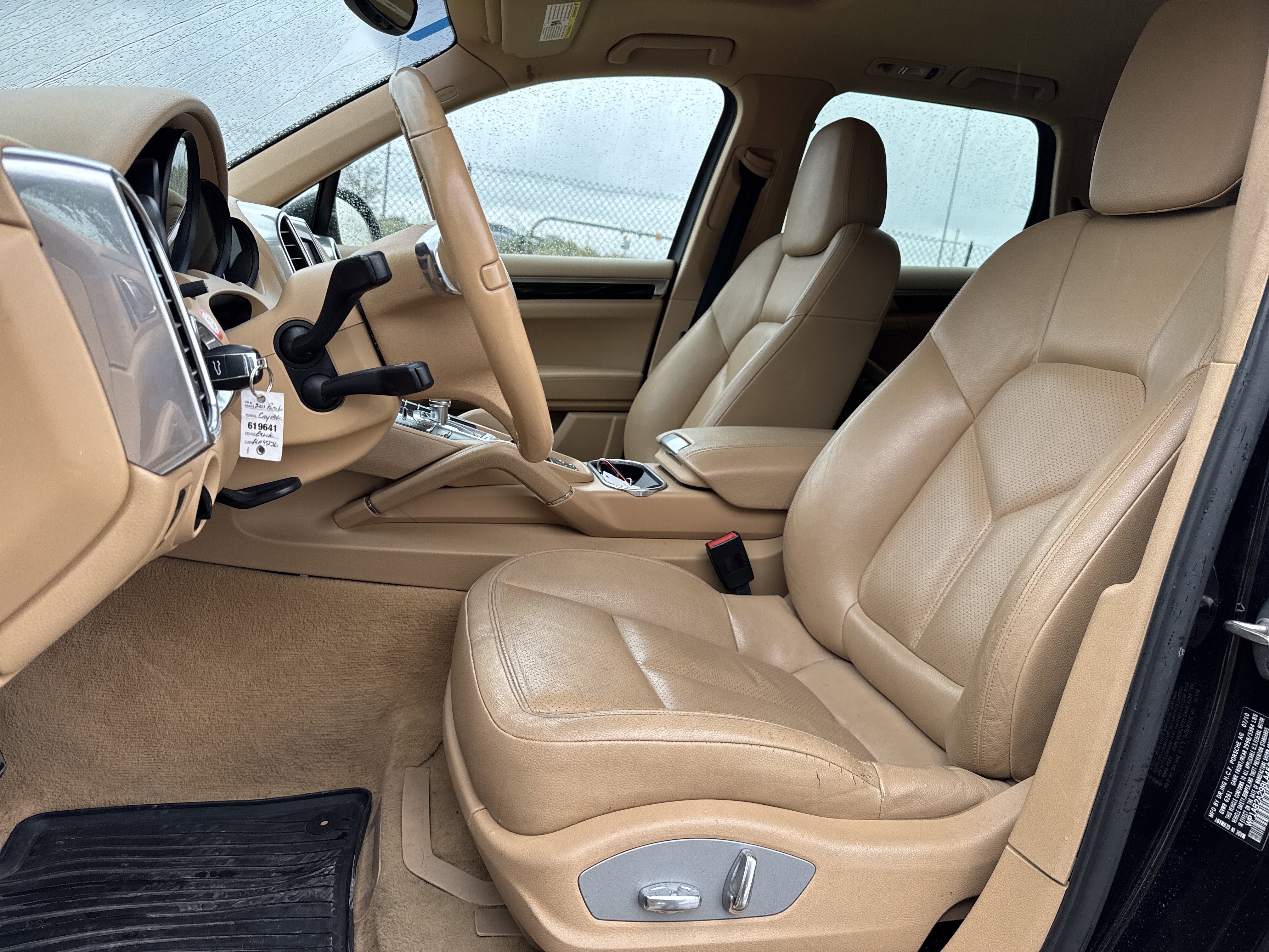 Used 2011 Porsche Cayenne S AWD/4WD image 17