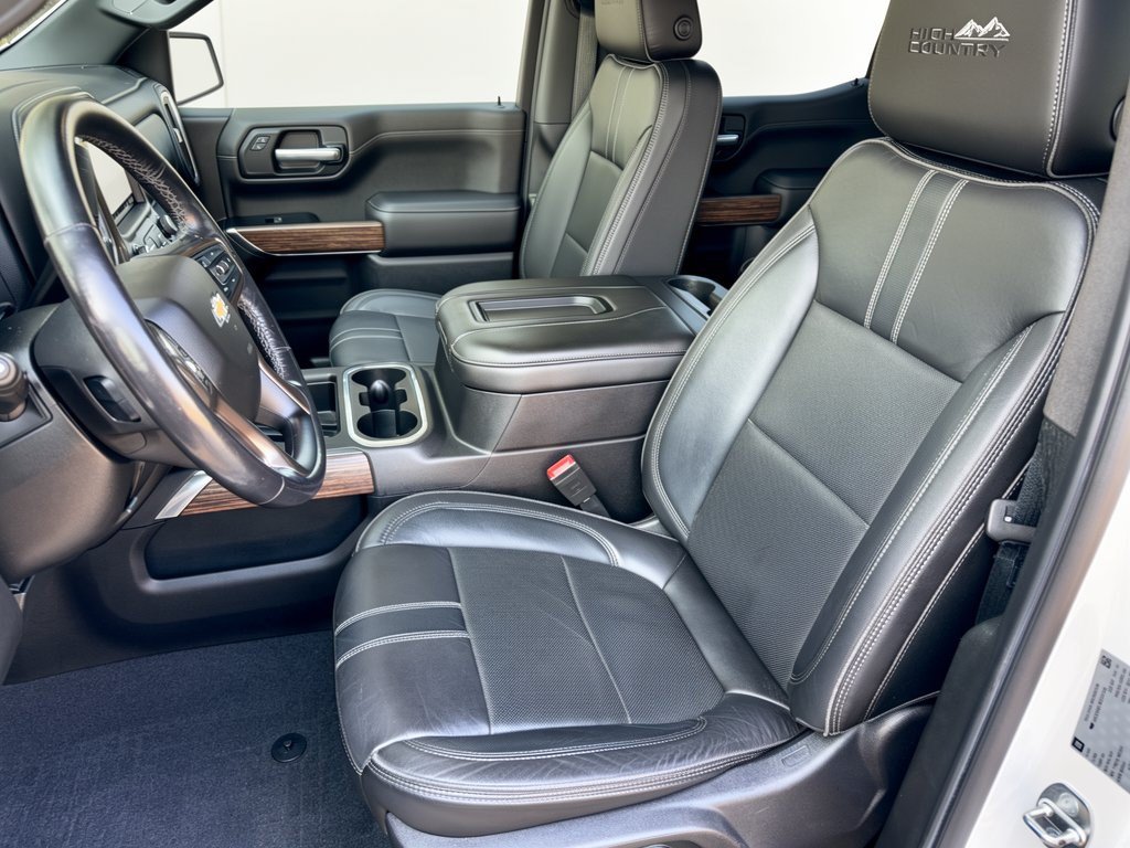 Certified 2019 Chevrolet Silverado 1500 High Country w/ High Country Premium Package AWD/4WD image 5
