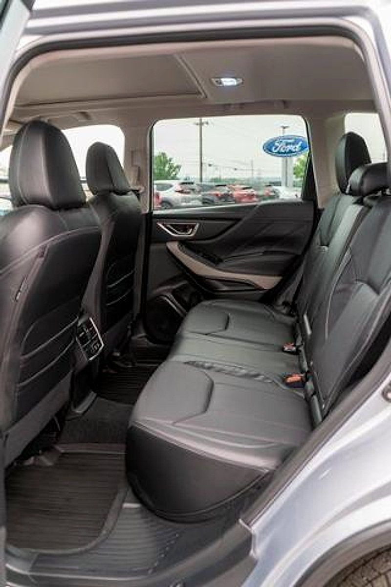 Used 2023 Subaru Forester Limited w/ Popular Package #2 AWD/4WD image 11