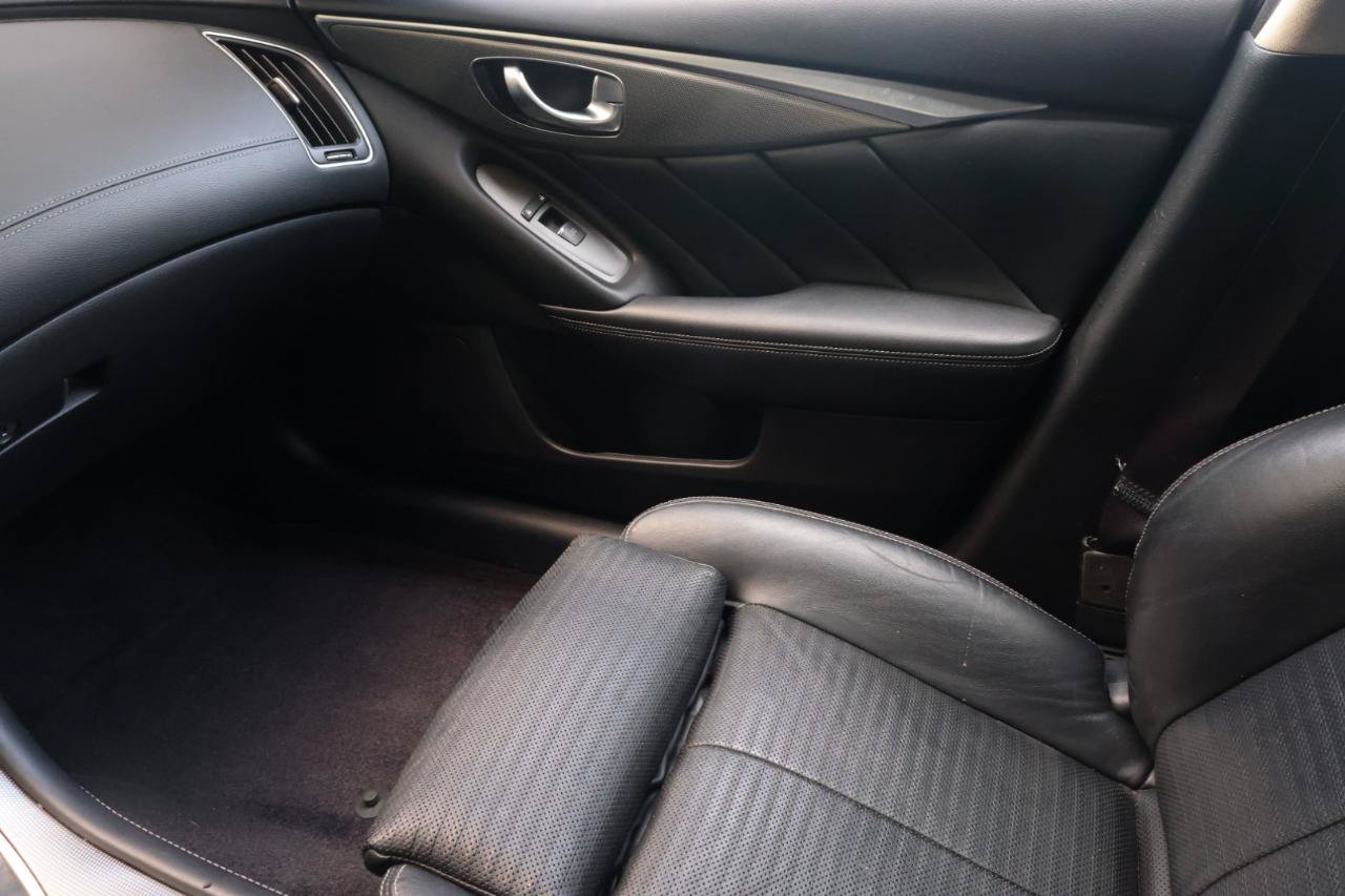 Used 2019 INFINITI Q50 Signature Edition AWD/4WD image 16